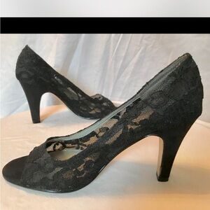 Vintage Bisou Black Lace Heels